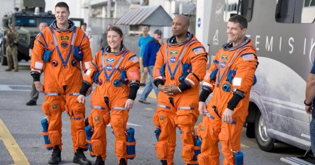 Astronauci Artemis 2 ćwiczą odliczanie do zbliżającego się startu na Astronauci Artemis 2 ćwiczą odliczanie do zbliżającego się startu na Księżyc
| przegladursynowski.pl