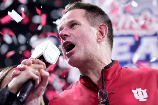 Historia czeka na napisanie, gdy Indiana i Miami zderzają się w tytułowej grze
| przegladursynowski.pl