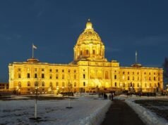 Komitet zaleca kontrolę broni na Kapitolu
| przegladursynowski.pl Komitet zaleca kontrolę broni na Kapitolu
| przegladursynowski.pl