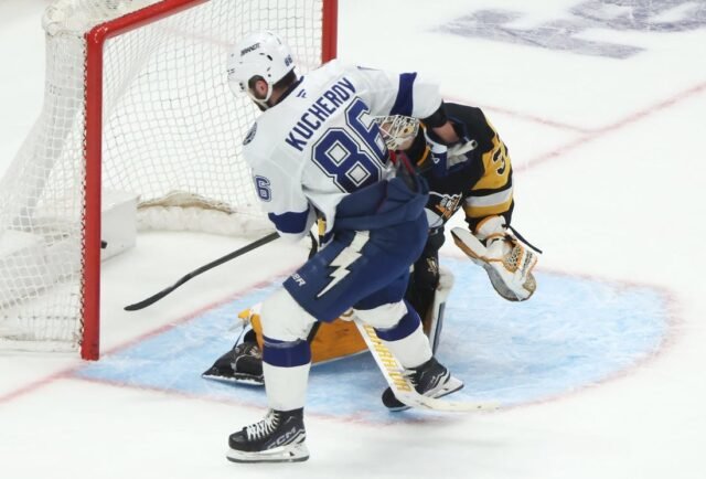 Podsumowanie NHL: Lightning Edge Pens w serii rzutów karnych i 11. zwycięstwo z rzędu
| przegladursynowski.pl