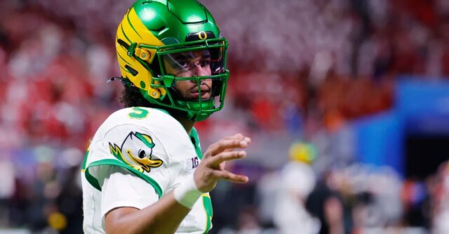 Próbny draft do NFL 2026: powrót Dantego Moore’a do Oregonu ma wpływ na pierwszą rundę
| przegladursynowski.pl