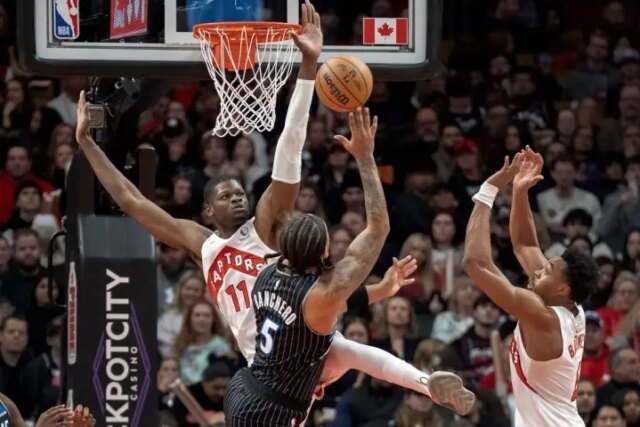 Raptors zwolnili środkowego Mo Bambę po dwóch meczach
| mtgamer.com