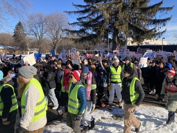 Studenci Twin Cities wychodzą i potępiają wzrost liczby ICE | Studenci Twin Cities wychodzą i potępiają wzrost liczby ICE
| przegladursynowski.pl