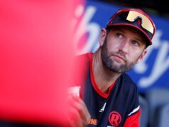 W ostatnich tygodniach weteran Pacer stał się trzecim Australijczykiem, który podpisał kontrakt z hrabstwem jako zawodnik krajowy
| przegladursynowski.pl W ostatnich tygodniach weteran Pacer stał się trzecim Australijczykiem, który podpisał kontrakt z hrabstwem jako zawodnik krajowy
| przegladursynowski.pl