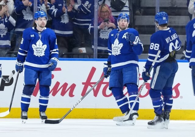 William Nylander i Maple Leafs przemierzają podupadające Canucks
| przegladursynowski.pl
