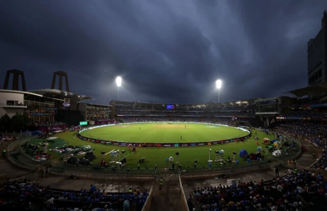 Wyjaśniono: Dlaczego w tym tygodniu dwa mecze WPL w Navi Mumbai rozgrywane są za zamkniętymi drzwiami
| przegladursynowski.pl