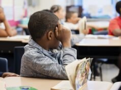 Zarząd stanu Illinois zaleca szkołom uzyskanie minimalnego zwiększenia środków
| przegladursynowski.pl Zarząd stanu Illinois zaleca szkołom uzyskanie minimalnego zwiększenia środków
| przegladursynowski.pl