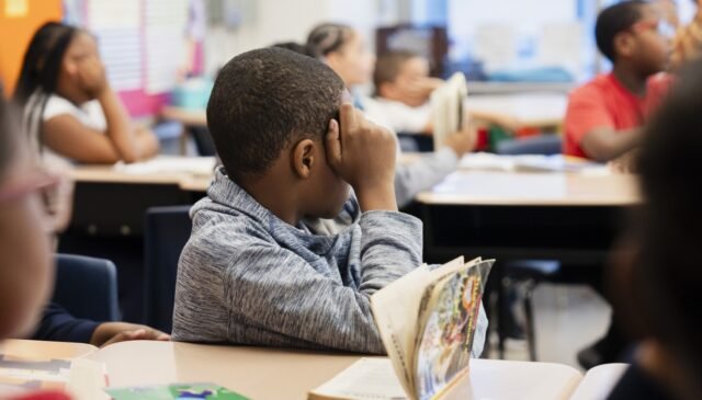 Zarząd stanu Illinois zaleca szkołom uzyskanie minimalnego zwiększenia środków | Zarząd stanu Illinois zaleca szkołom uzyskanie minimalnego zwiększenia środków
| przegladursynowski.pl