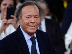 Zdobywca nagrody Grammy piosenkarz Julio Iglesias oskarżony o napaść na tle seksualnym na dwóch byłych pracownikach na Karaibach
| przegladursynowski.pl Zdobywca nagrody Grammy piosenkarz Julio Iglesias oskarżony o napaść na tle seksualnym na dwóch byłych pracownikach na Karaibach
| przegladursynowski.pl