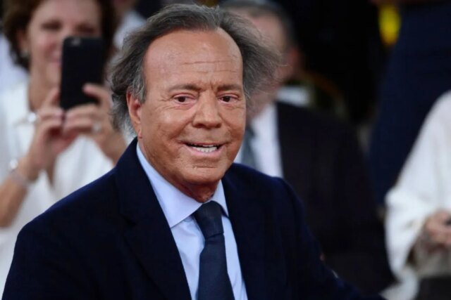 Zdobywca nagrody Grammy piosenkarz Julio Iglesias oskarżony o napaść na tle seksualnym na dwóch byłych pracownikach na Karaibach
| przegladursynowski.pl