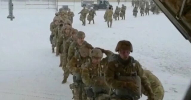 Żołnierze w czynnej służbie pozostają w gotowości w związku z trwającymi protestami w Minneapolis ICE
| przegladursynowski.pl